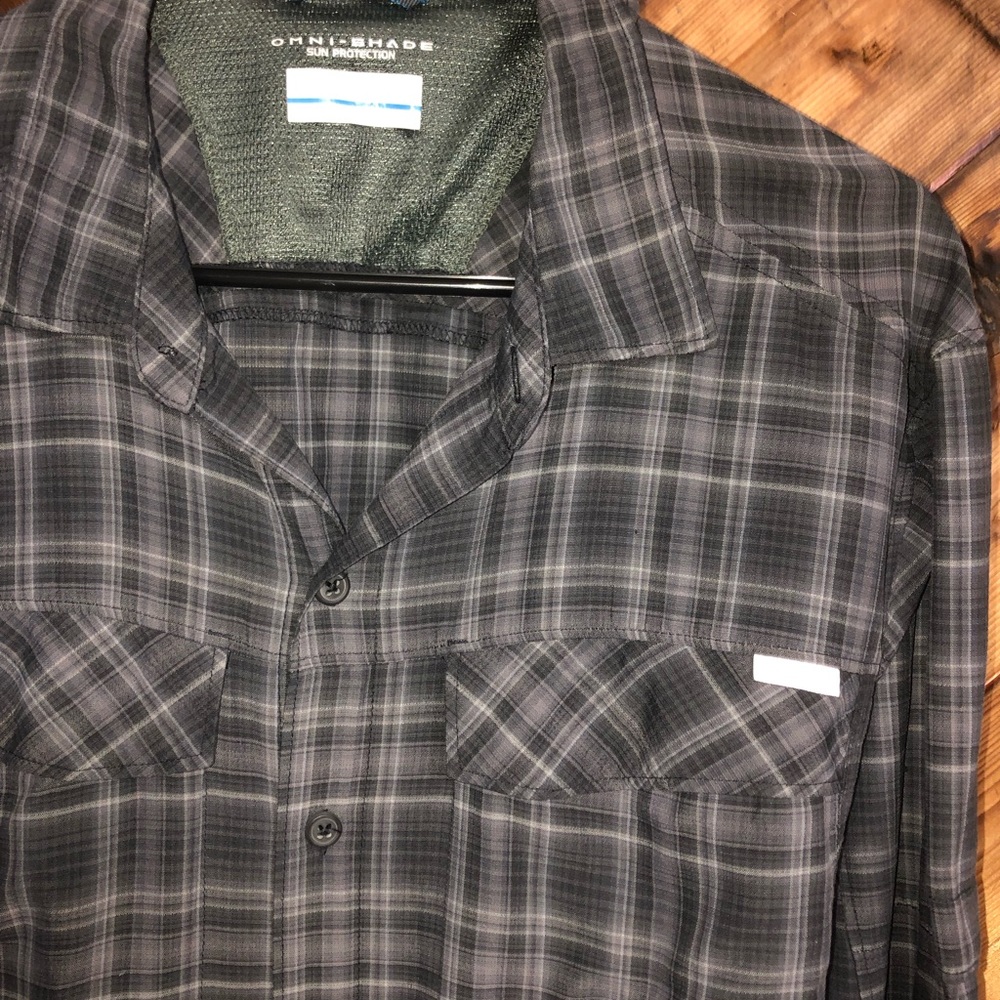 Columbia lightweight shirt